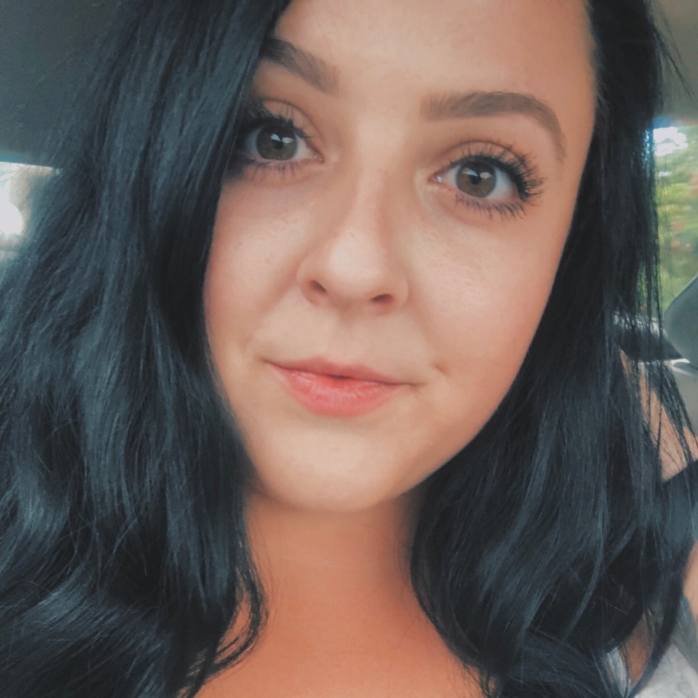 Meet your Posher, Brea